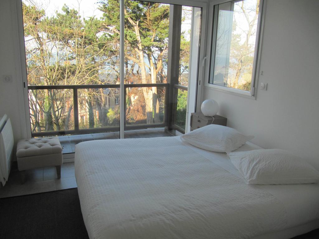 Apartamento La Regina Trouville-sur-Mer Habitación foto